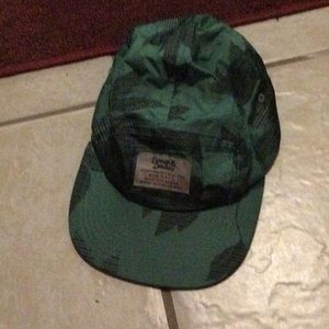 Lemar & Dauley sportswear hat